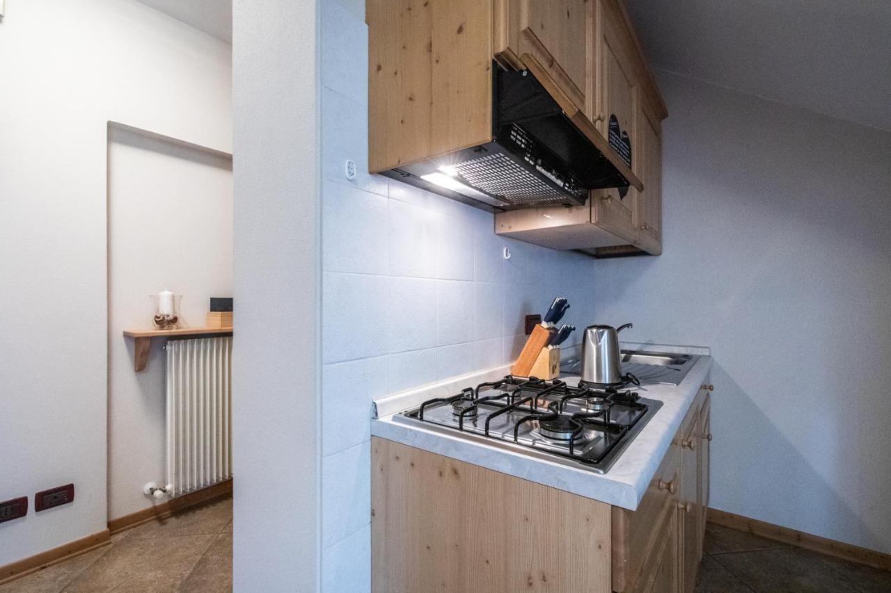 Marangon Apartments Sùtrio Екстериор снимка